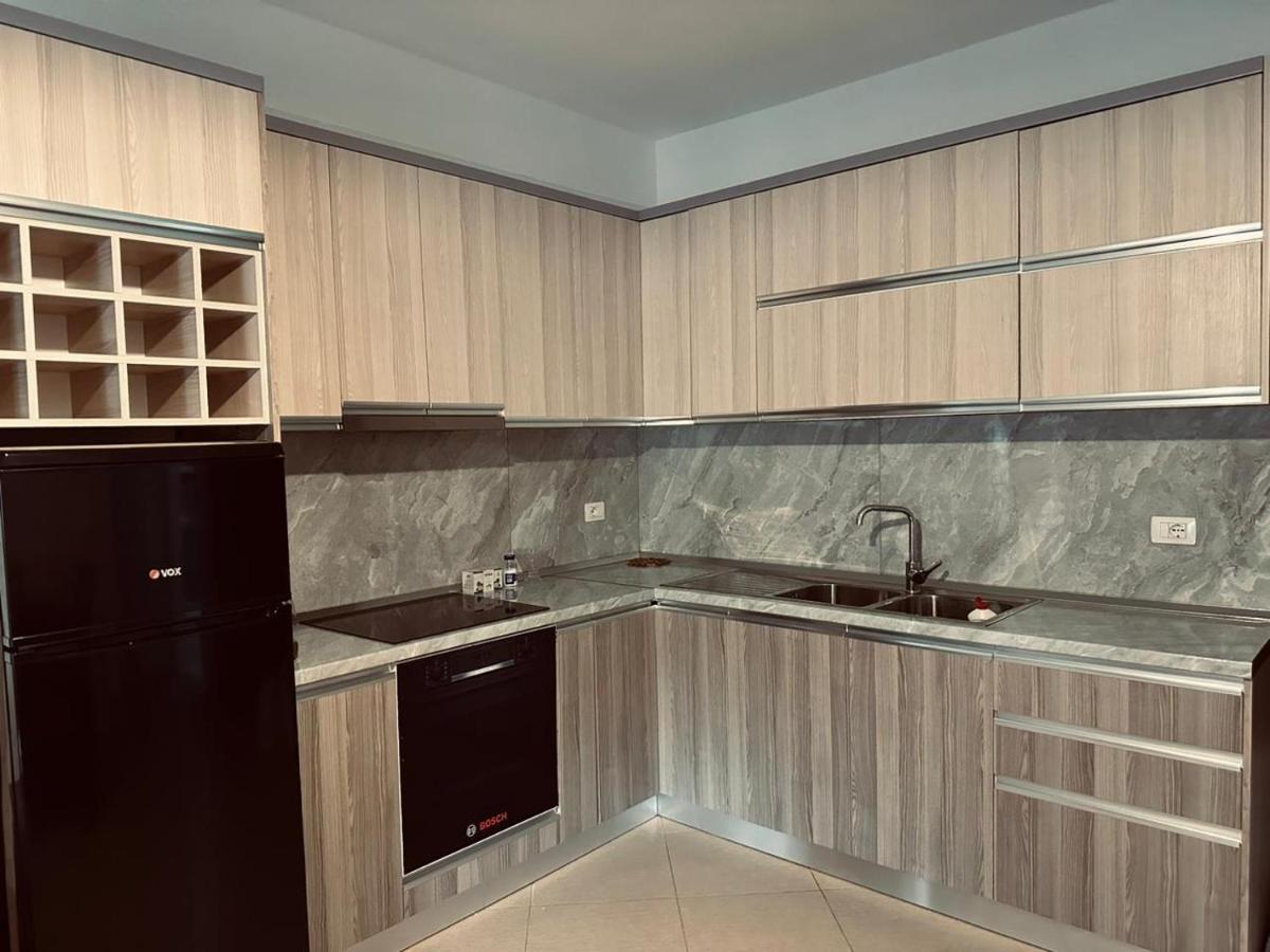 Siloria Apartments Vlorë エクステリア 写真
