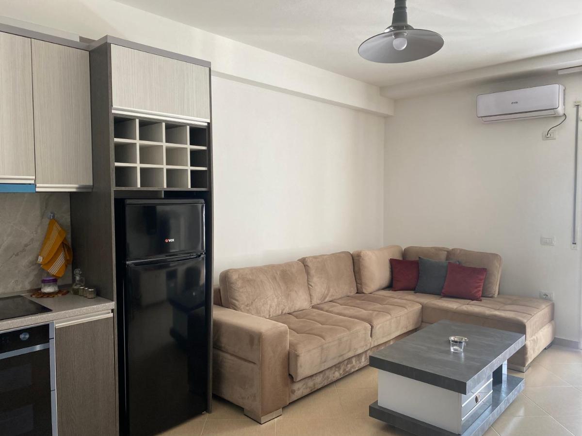 Siloria Apartments Vlorë エクステリア 写真